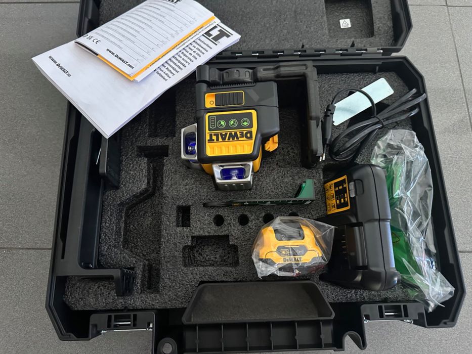 Nível Laser Autonivelante 3x360º Verde DeWalt DCE089D1G-QW Novo em Caixa c/Fatura Garantia