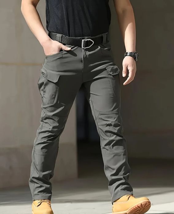 Męskie spodnie z kieszeniami
