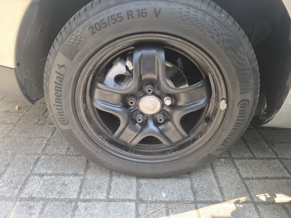 Jante 16" em Ferro com tampões