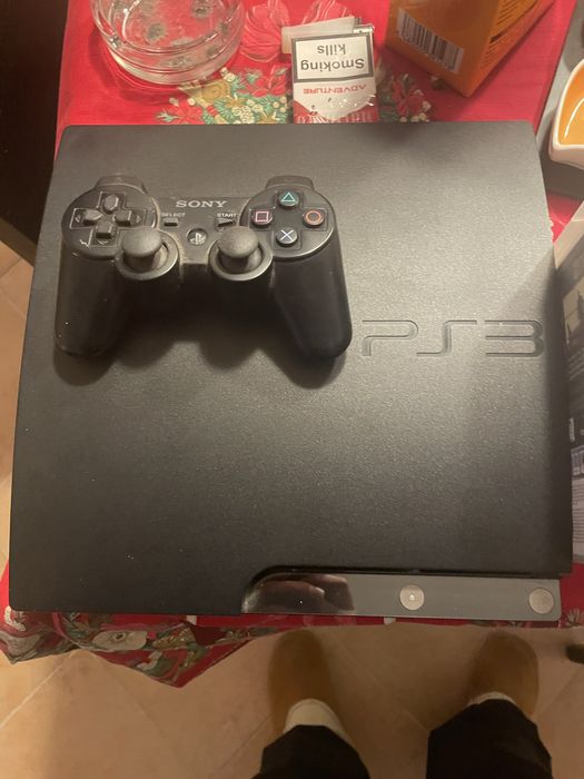 Playstation 3 em excelente estado de conservacao