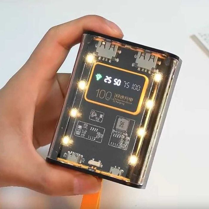 Powerbank 18650 z ogniwami wymiennymi