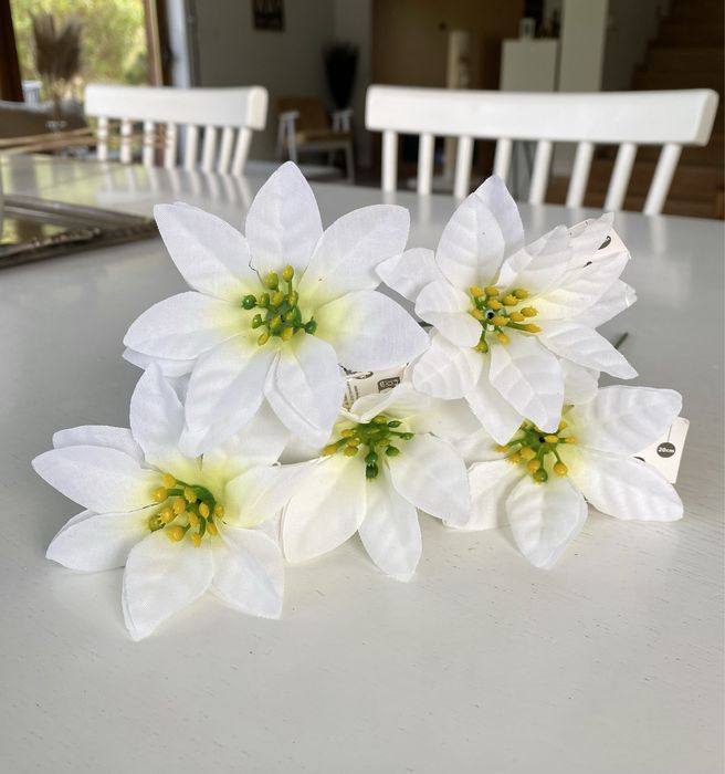 Sztuczny kwiatek komplet 5 szt Nowy