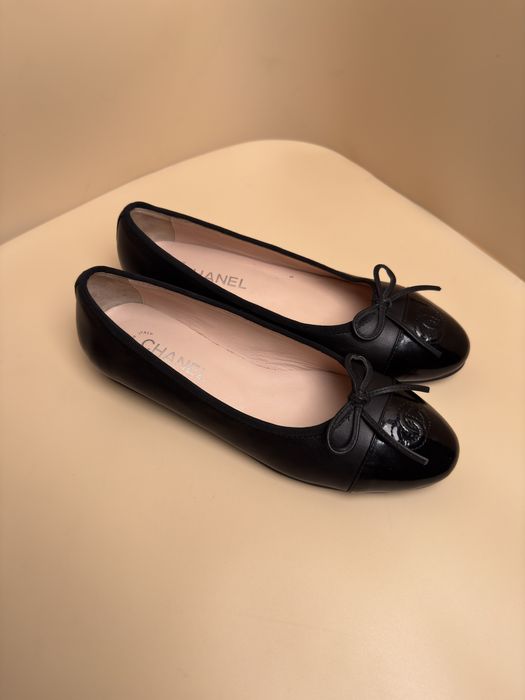 Балетки chanel.