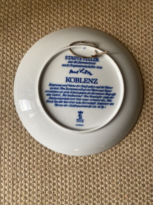 Berlin Decorative Plate437155755501834244