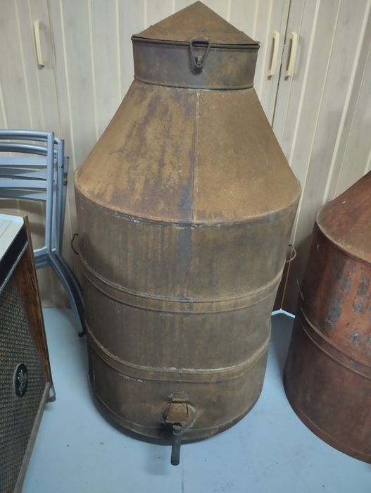 Vazilha antiga de azeite