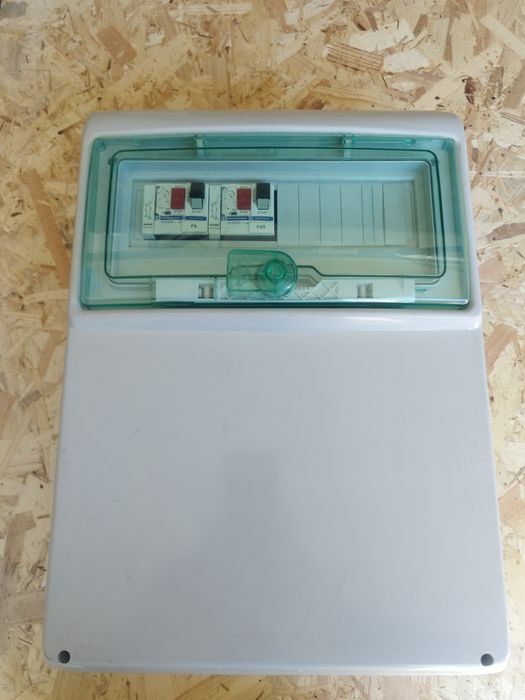 Disjuntores Magnetotérmicos e contactoresNOVO quadro elétrico