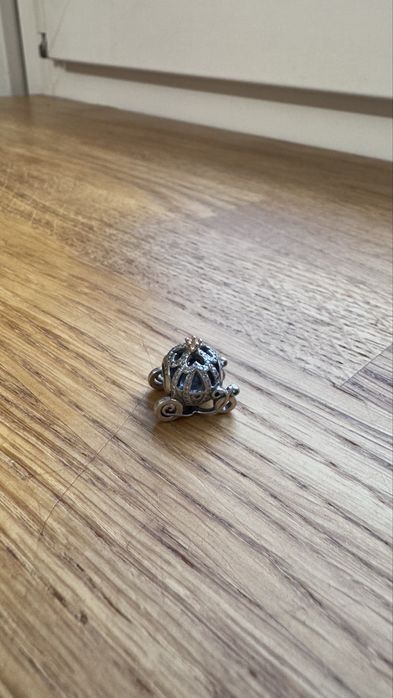 PANDORA Disney - karoca Kopciuszka