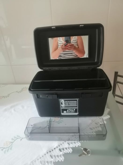 Malote p/várias funções novo+Ovo/Cadeira dos 0 aos 13 Kg Chicco