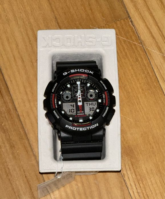Годинник Casio G-SHOCK GA-100-1A4ER Новий
