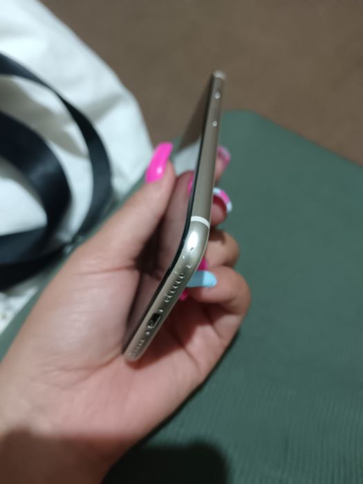 iPhone SE (2022) - recondicionado