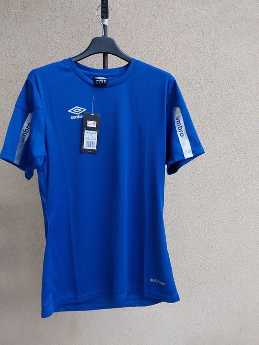 koszulka nowa  z metką firmy Umbro - rozm . M