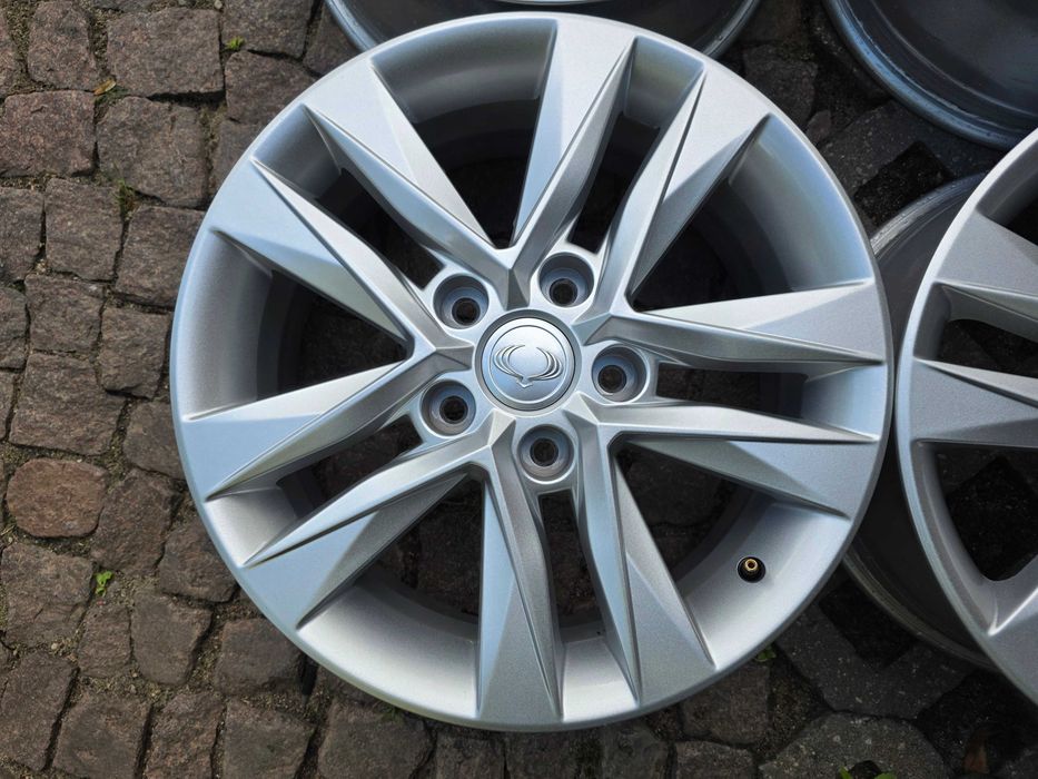 Oryginalne felgi aluminiowe z czujnikami SsangYong KGM REXTON 18" 5x130 ET 43 MUSSO j. NOWE