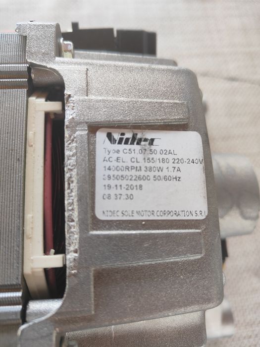 Silnik i programator i drzwiczki do pralki MPM 5614