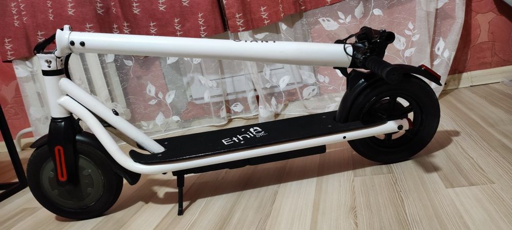 Электросамокат 600w 12.5Ah