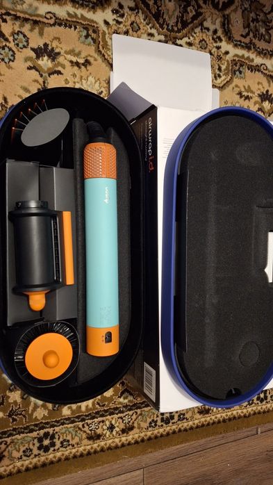 Стайлер Dyson I'd HS08