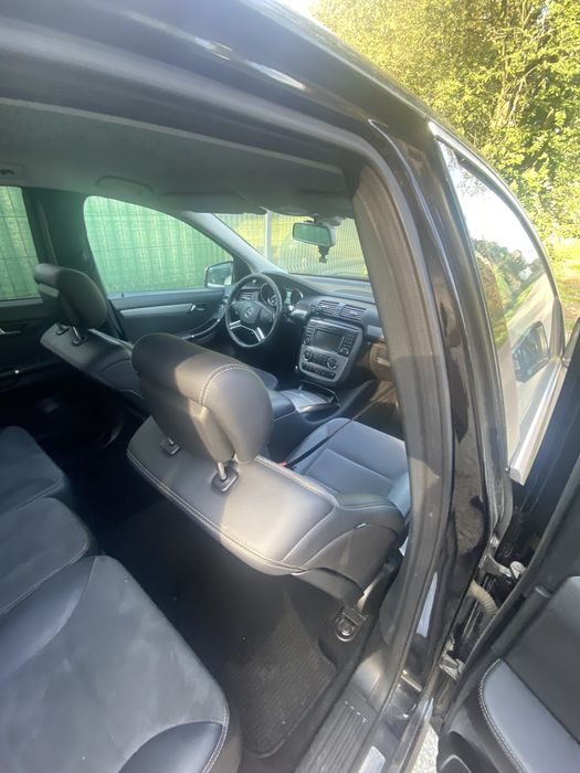 R350cdi LIFT 4 matic 7 osob OKAZJA. Zadbane auto.