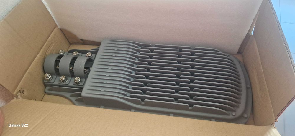 Iluminação LED de Rua 50W (Alumínio)– Novos – Preço Especial!!!