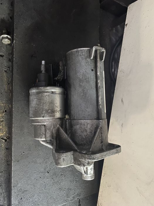 Motor de arranque renault dacia 1.5