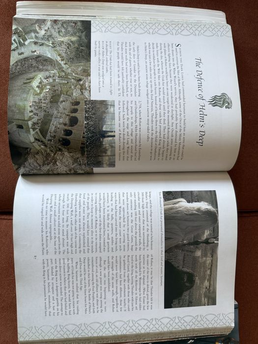 Lord Of The Rings Weapons and Warfare - Chris Smith