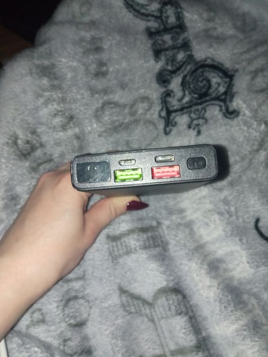 Павер банк не працюючий