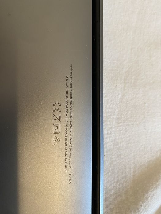 Macbook M1 512gb com problema no software