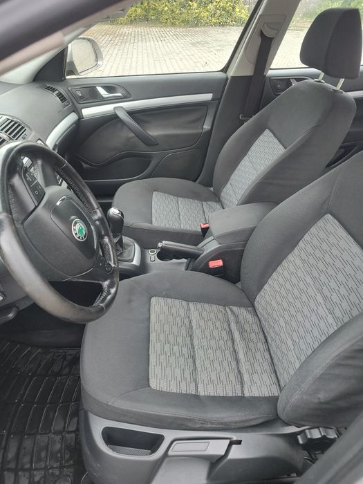 Skoda Oktawia 2.  2011 rok.