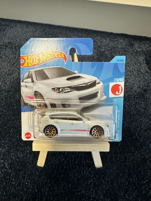 hot wheels subaru wrx sti biała
