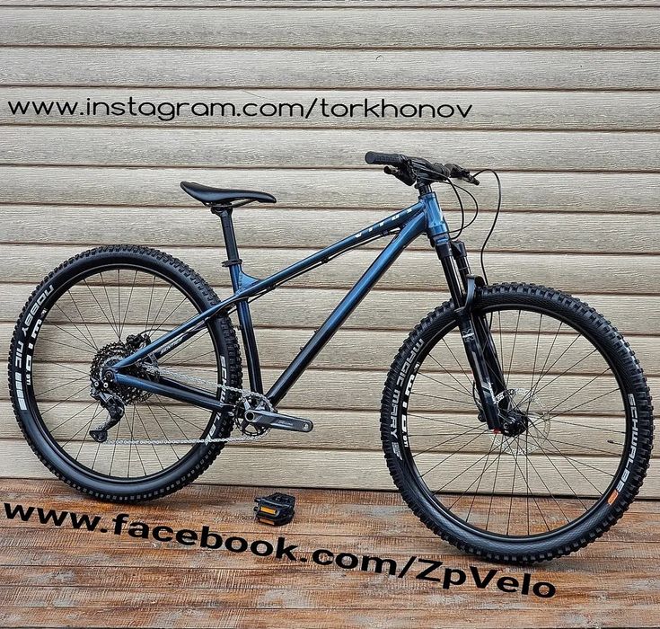 29 VITUS SENTIER Trail Boost Вилка AIR 140mm. Shimano DEORE 1x10 Disc