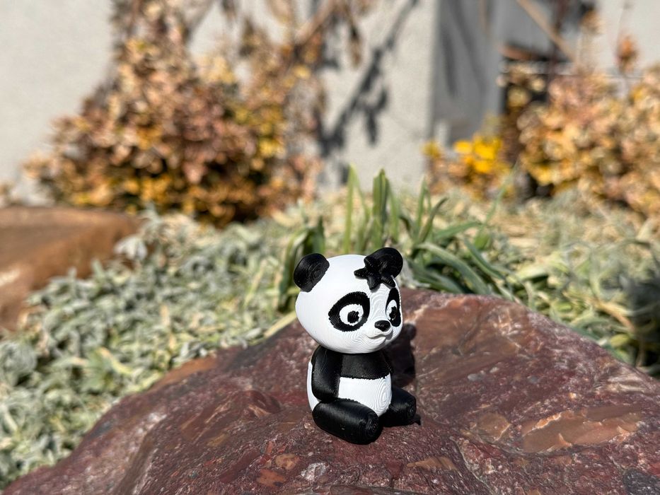 Mini Panda Baby 3D – urocza, ruchoma figurka w słodkiej odsłonie