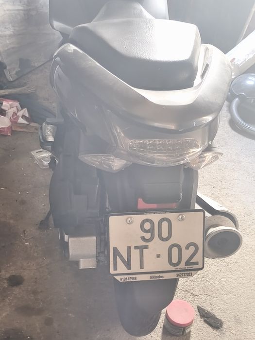 Vendo Scooter Riya