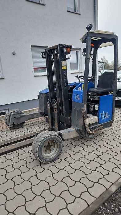 Moffett King Lifter  Podwieszany wózek widłowy King Lifter