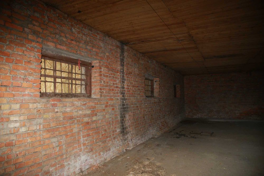 Склад 1000м2+17.5 сот.землі м.Чуднів