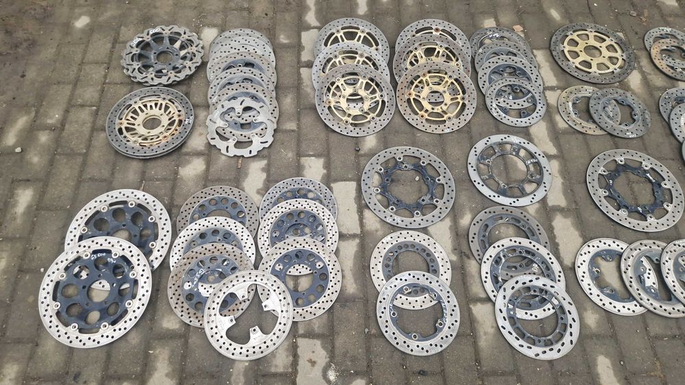 Suzuki tarcza hamulcowa GSR DR750 600 DL GSXR K1 K7 BURGMAN 400 K4 K7