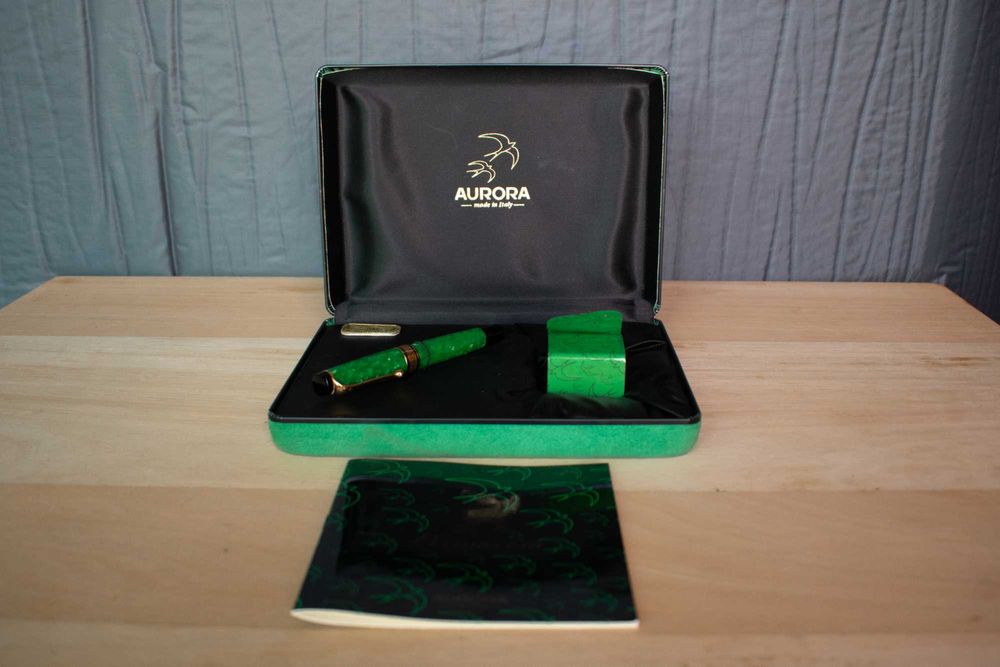 Caneta tinteiro Aurora Primavera verde mármore ouro 18K - NEGOCIÁVEL