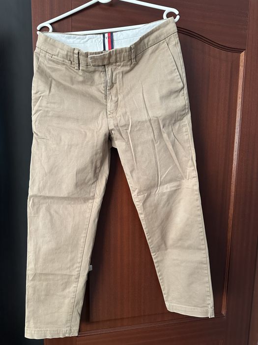 Spodnie Tommy Hilfiger Tapered Fit W33 L32