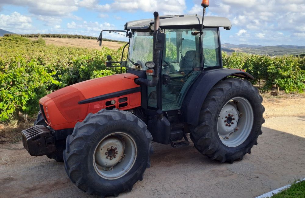 Trator same explorer 3 100 4x4 com inversor