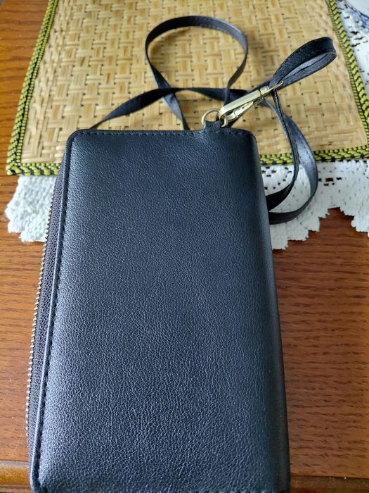 Mini torebka na telefon