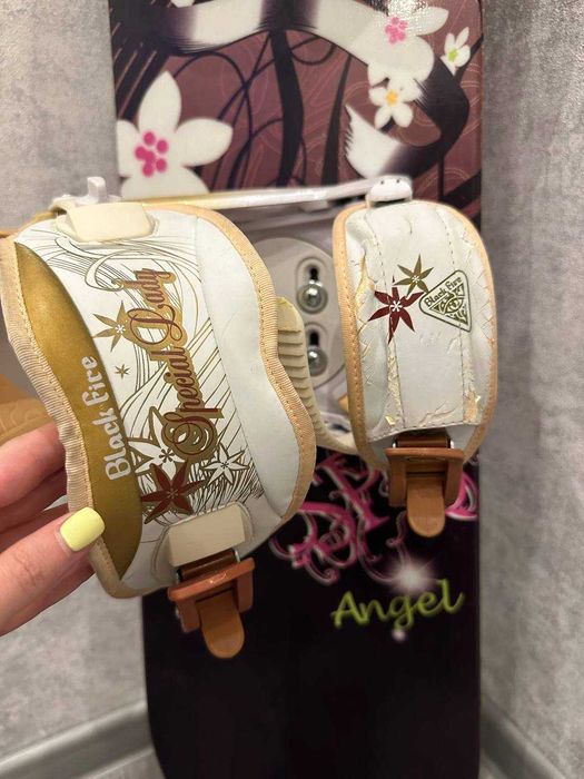 Продам Сноубор и ботинки к нему