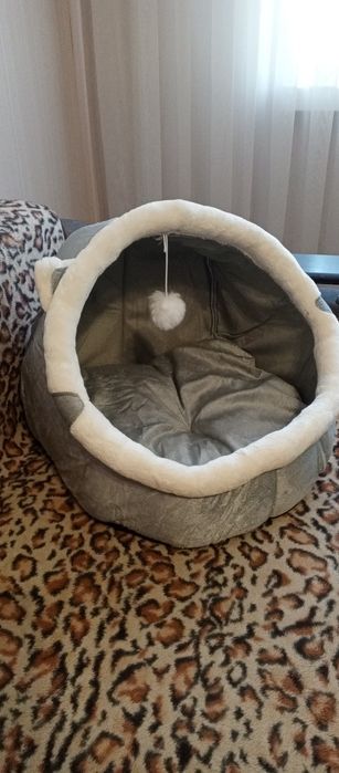 Домик для кошки...