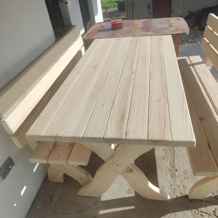 Продам новий стіл довжина 150