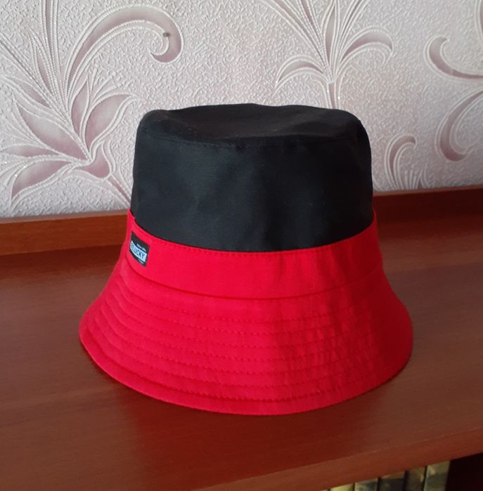 Лiтня     панама