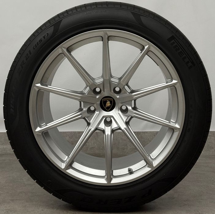 Lamborghini Urus Koła Felgi Wheels Rims Felgen 21”