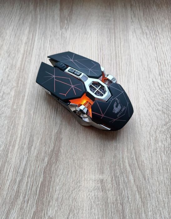 Мышь лазерная, беспроводная с аккумулятором, бесшумная, с подсветкой.