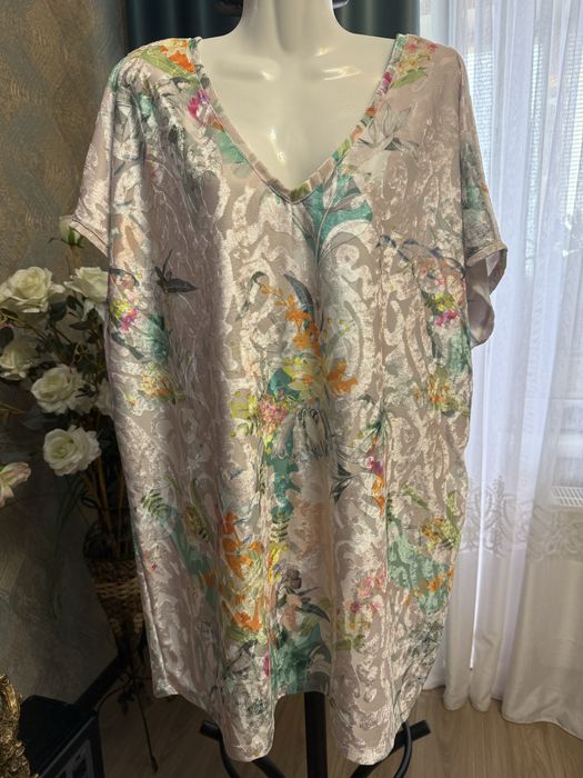 Блузы туники футболки