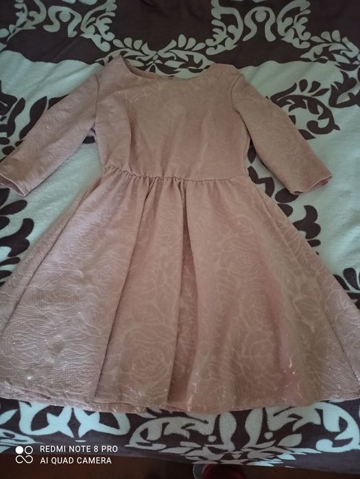 Святкова сукня..