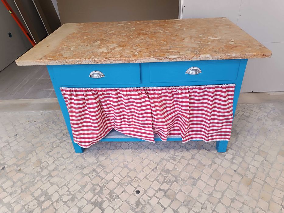 Mesa de cozinha Antiga