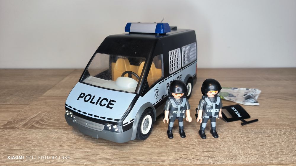Playmobil zestaw 6043 van policyjny