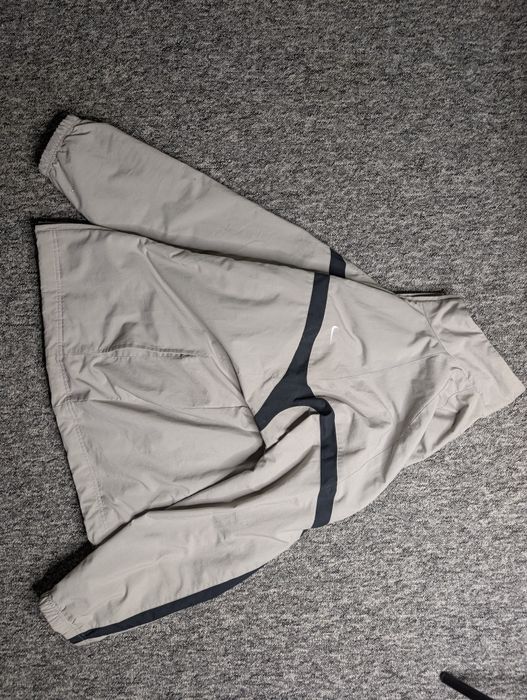 Вінтажна нейлонова олімпійка nike sportswear 00s y2k track jacket