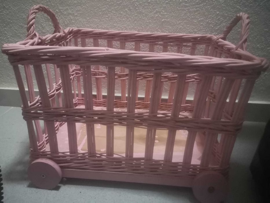 Carrinho de arrumação decoração cor de rosa