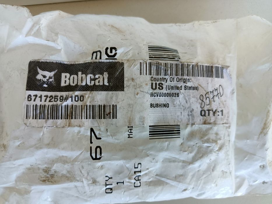 Втулки для Бобкет 6731979, 7145439, 6717259, 6717260 bushing bobcat